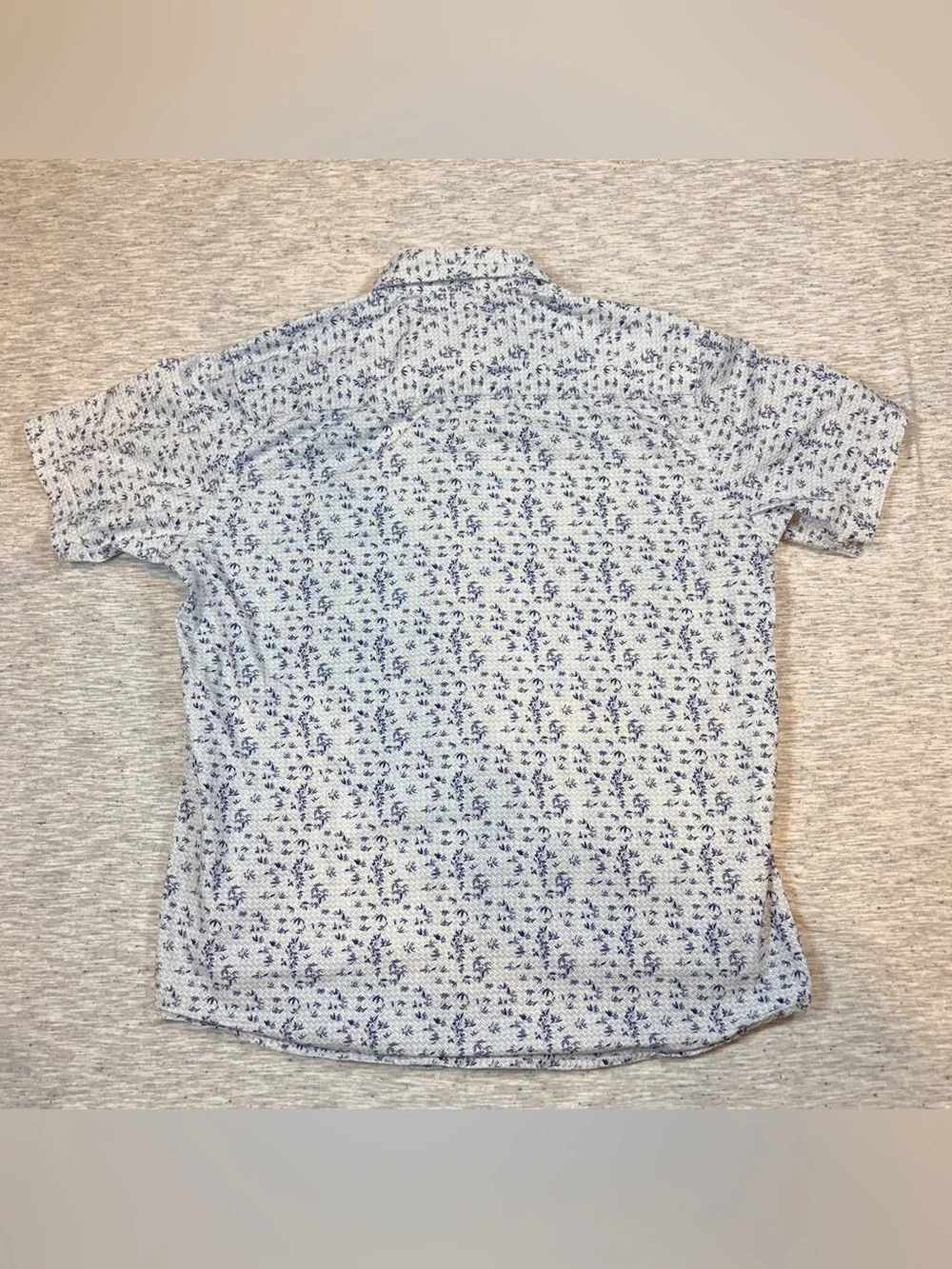 Monument Mens Button Down Short Sleeve Shirt Blue Leaf Pattern Size Large